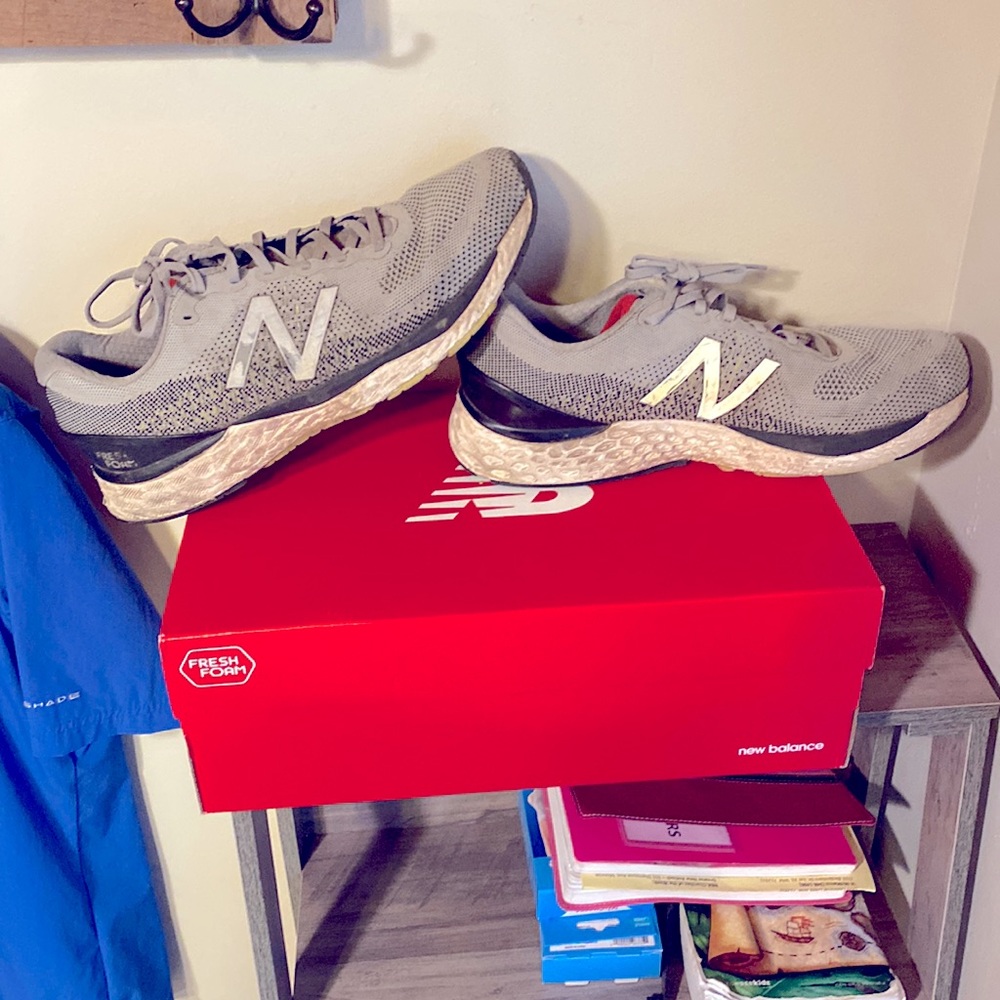 Mens New Balance  Fresh Foam 880 size 12.5